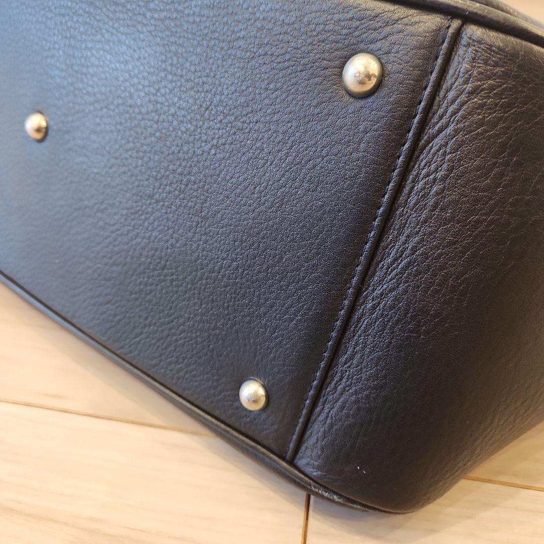 美品 PELLE MORBIDA 被せ付ボストン　ネイビー