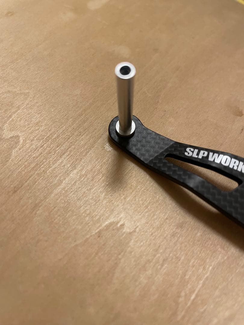 【極美品】 slp ダイワ カーボンクランクハンドル 95mm