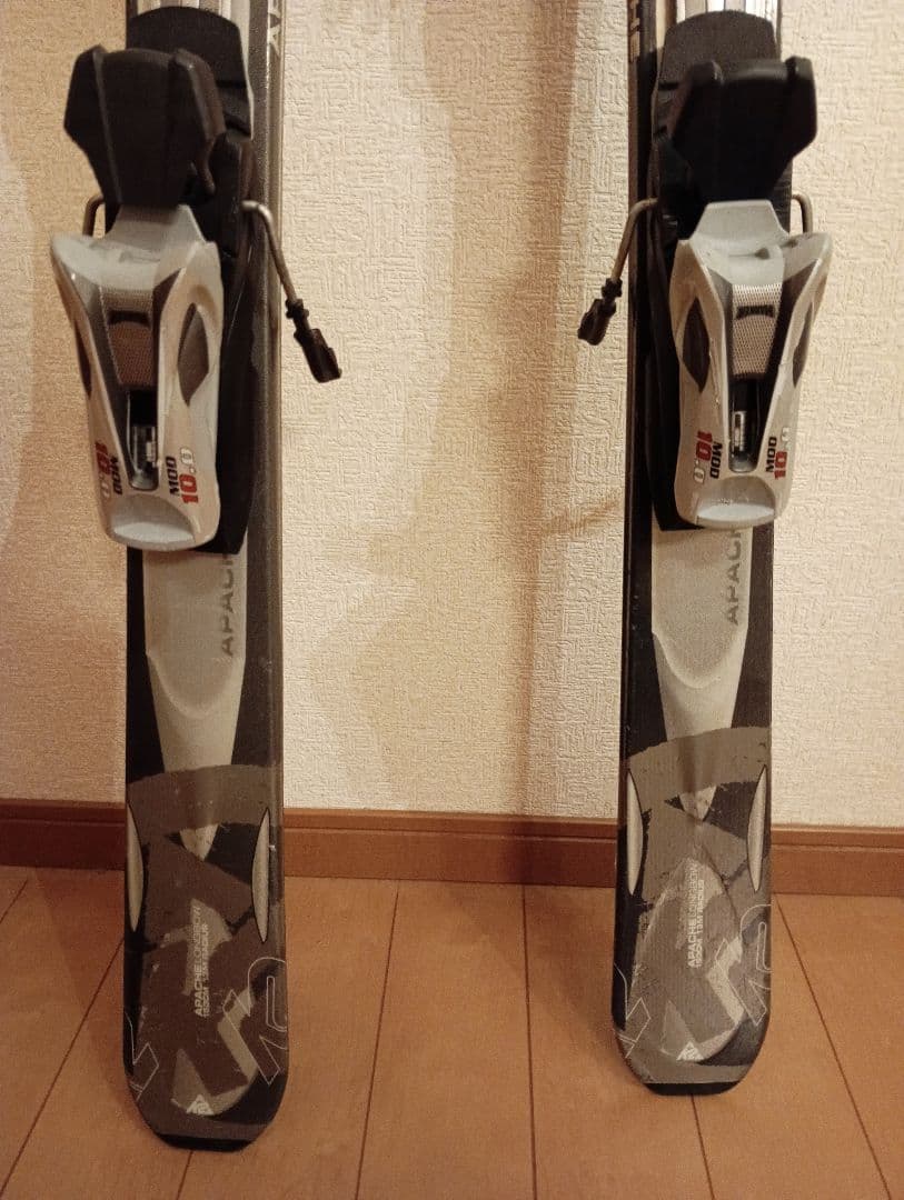 美品【K2 】【3点スキーセット】★板153cm★ブーツ24.5cm シルバー色