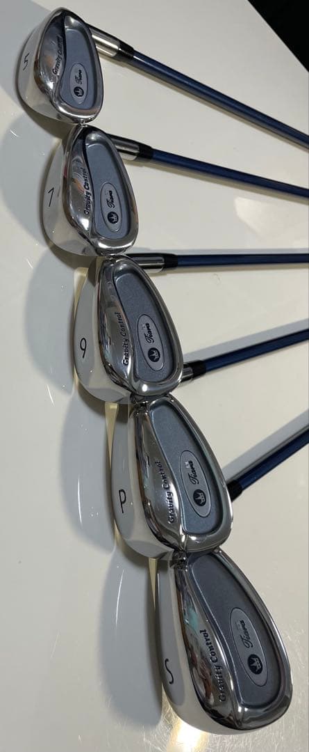 中古/レディースゴルフセット右利き9本/ウィルソン ティアラEX ＋ミズノバッグ