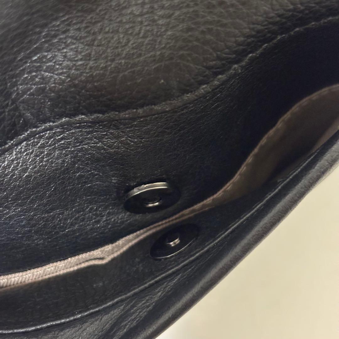 イアパピヨネ　レザーフラップ 2wayトートバッグ Sサイズ　ブラック