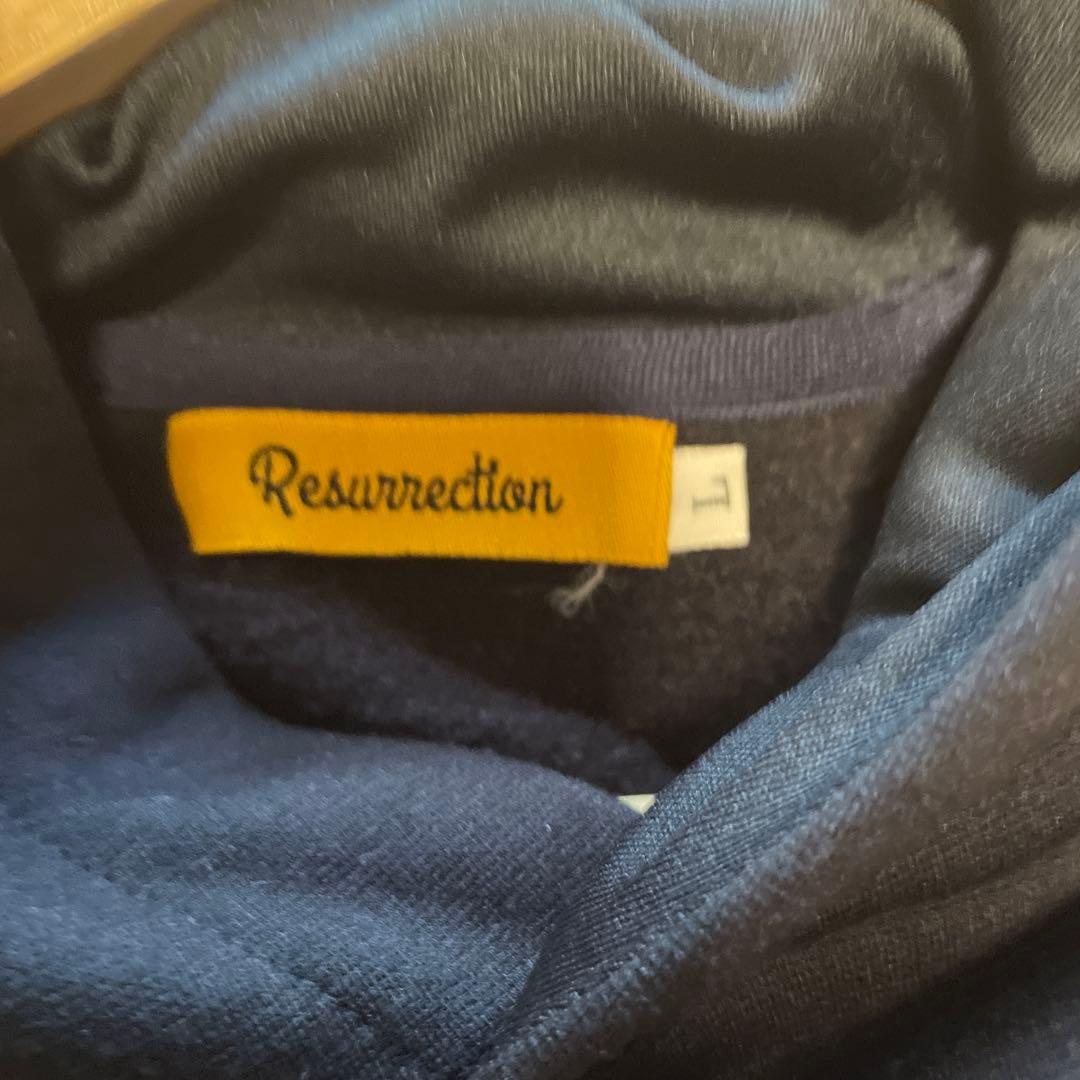 レザレクションネイビー フード付き 裏起毛パーカー