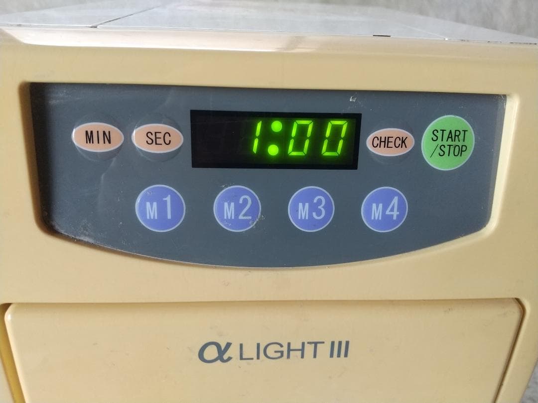 歯科技工　中古　２台セット　モリタ 光重合器 αアルファライトIII