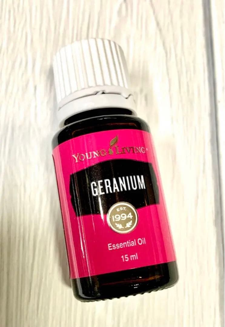 新品☆ヤングリビング ゼラニウム＆シーブス＆エクソダス 3本 アロマ☆未開封