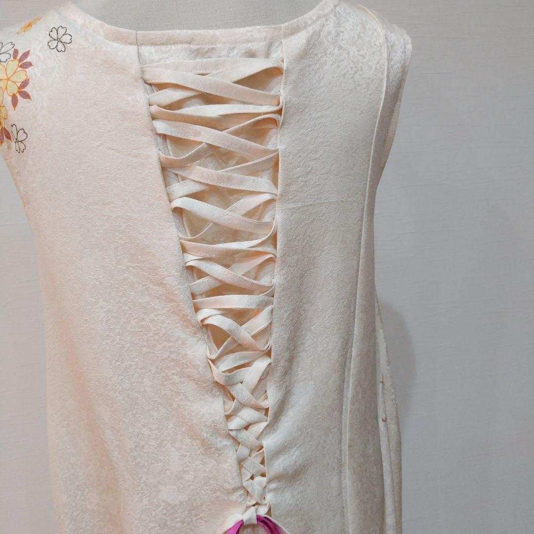 振袖 薔薇柄　クリームホワイト　後ろ背中編込み　ロングワンピース