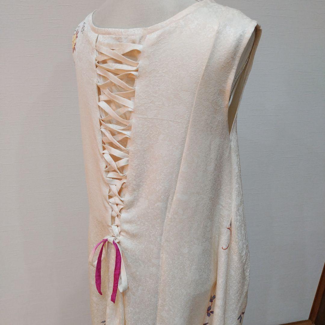 振袖 薔薇柄　クリームホワイト　後ろ背中編込み　ロングワンピース