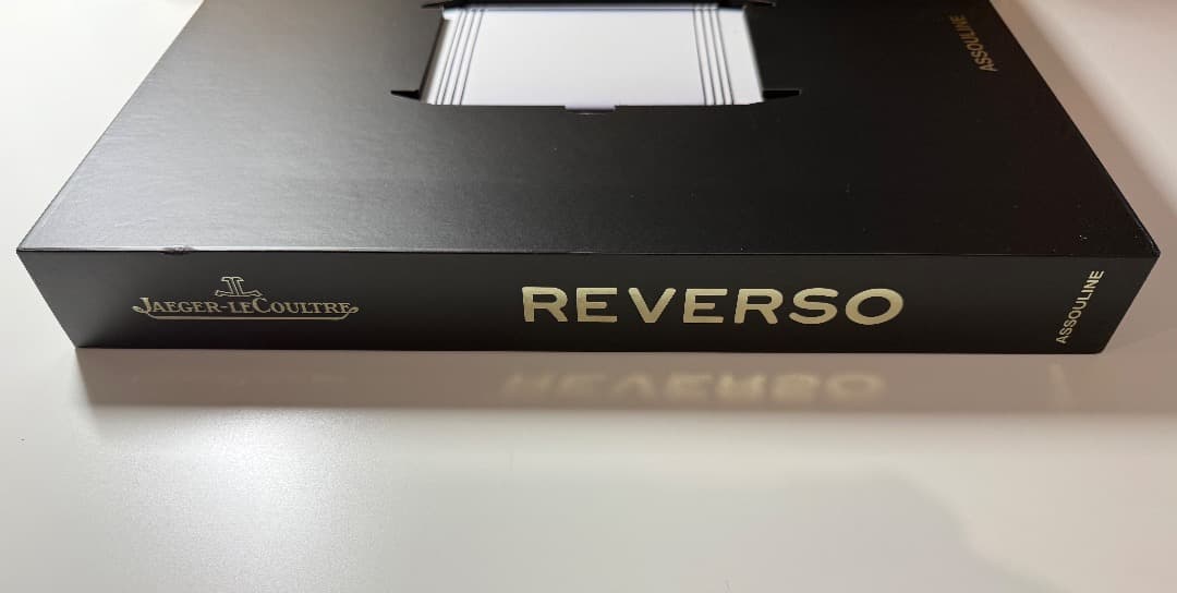 超美品・使用感なし【Jaeger-LeCoultre Reverso 本】