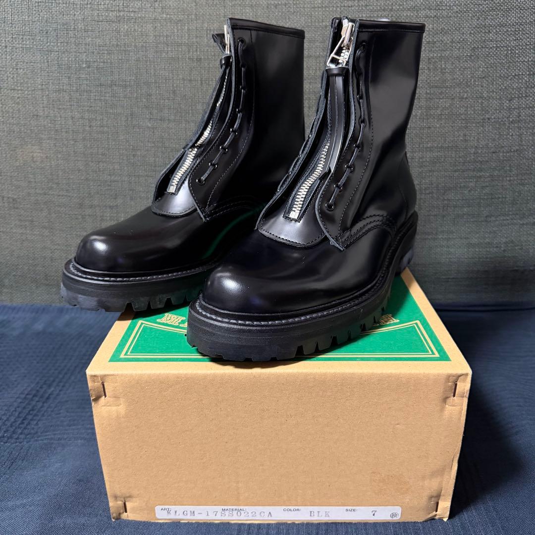 KIDS LOVE GAITE × CANNABIS ブーツ ドクターマーチン