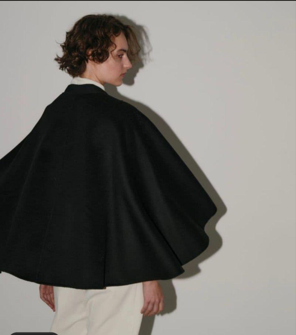 最終値下げ！新品未使用　OHGA　BOWTIE PONCHO　ポンチョ