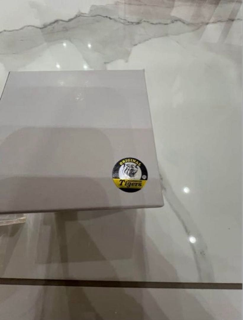 阪神タイガース 佐藤輝明 サイン入りボール