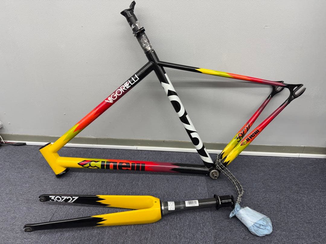 CINELLI VIGORELLI フレーム、フォーク、BBのみ　ジャンク品
