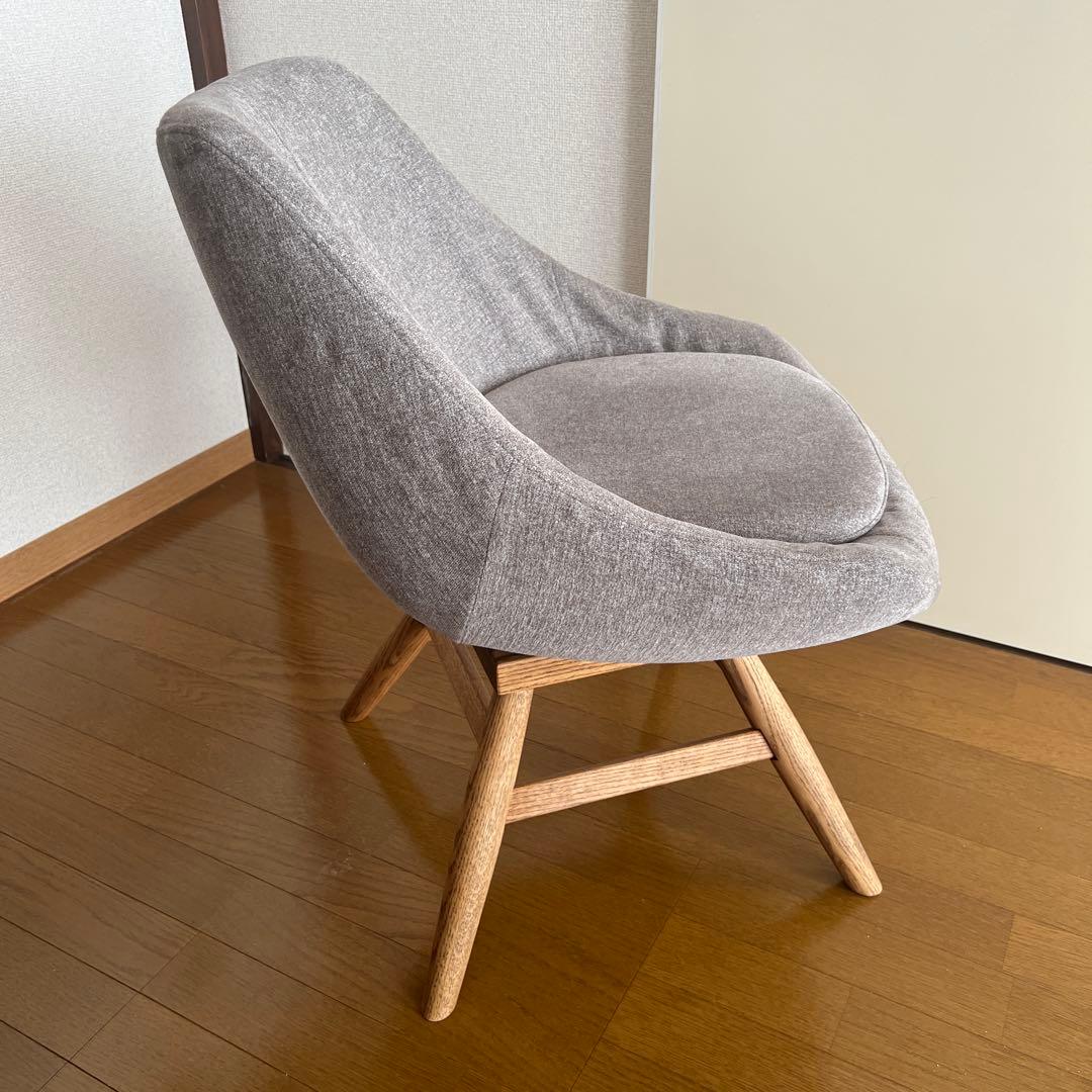 M-ROUND CHAIR | EM | COVERING 1脚