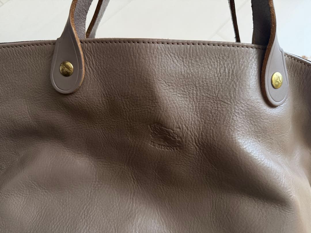 L BISONTE（イルビゾンテ）