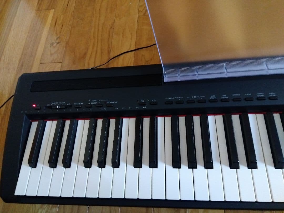 YAMAHA 電子ピアノ P-95B 譜面台、簡易ペダル、アダプター