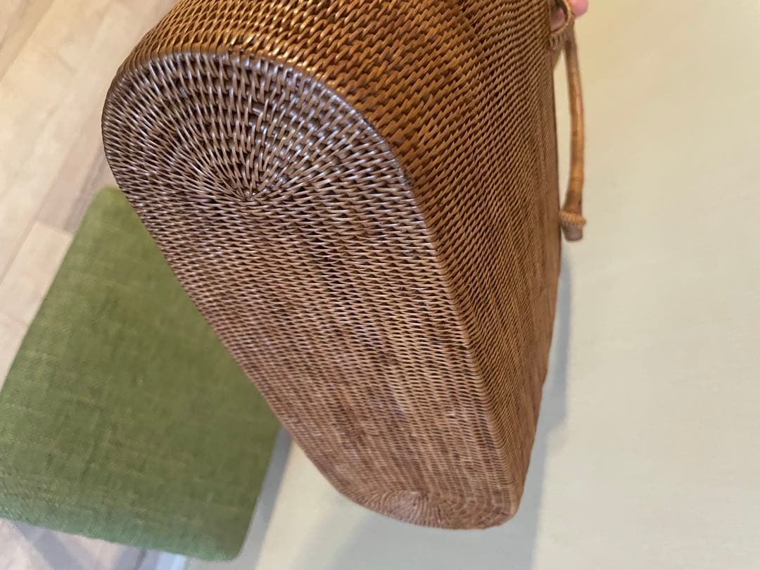 ひこうき雲 アタかごバッグ　美品　Rosily 楕円形