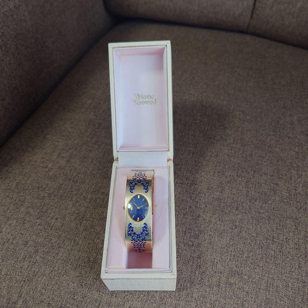 Viviene Westwood バングル 腕時計 ヴィヴィアンウエストウッド