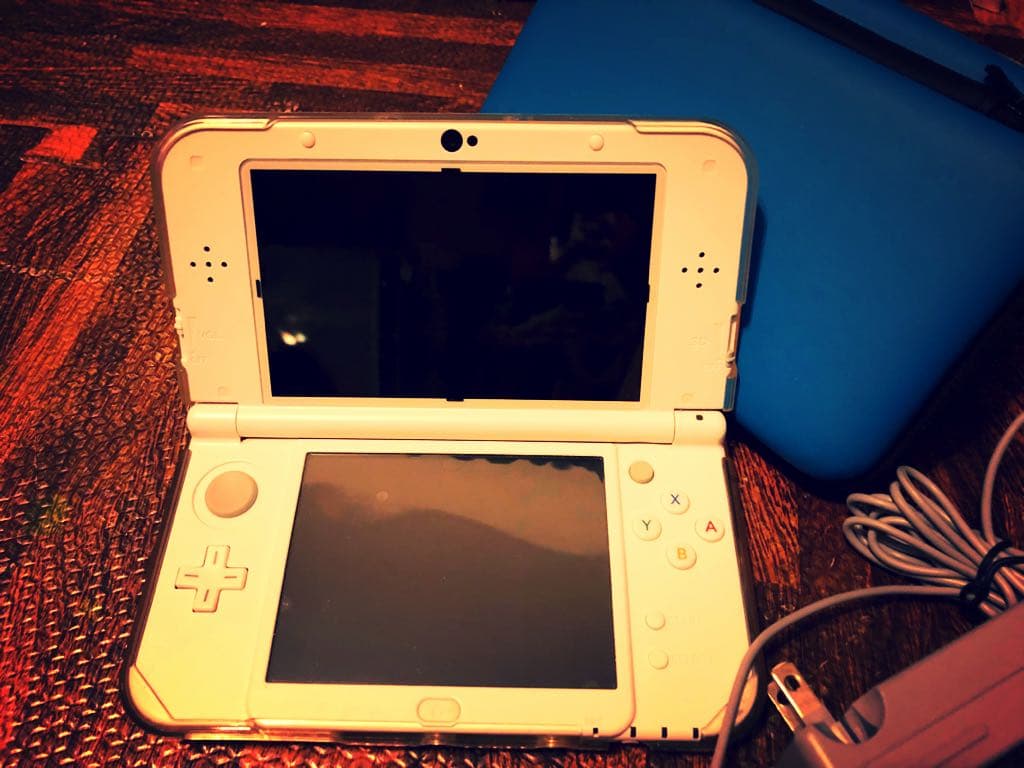 3DS LL 本体 ホワイト