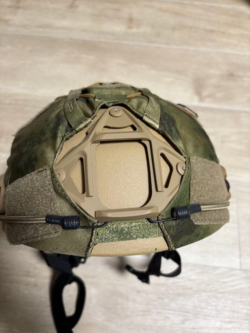 S*9様 ATLAS MK2 FAST MOD+ ヘルメット ロシア製 実物