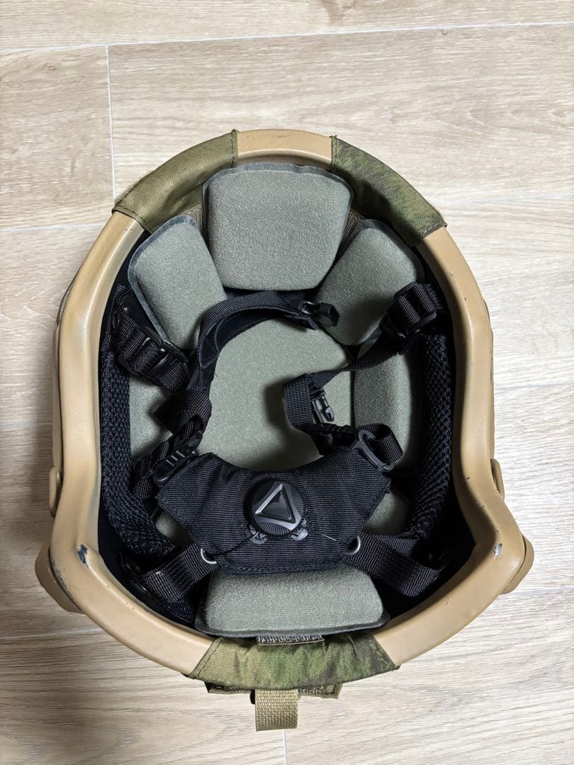 S*9様 ATLAS MK2 FAST MOD+ ヘルメット ロシア製 実物