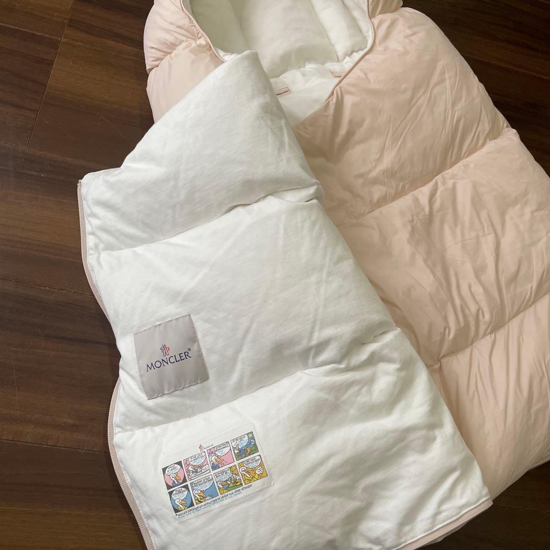 【美品】【値下げ】MONCLER フード付きダウンブランケット