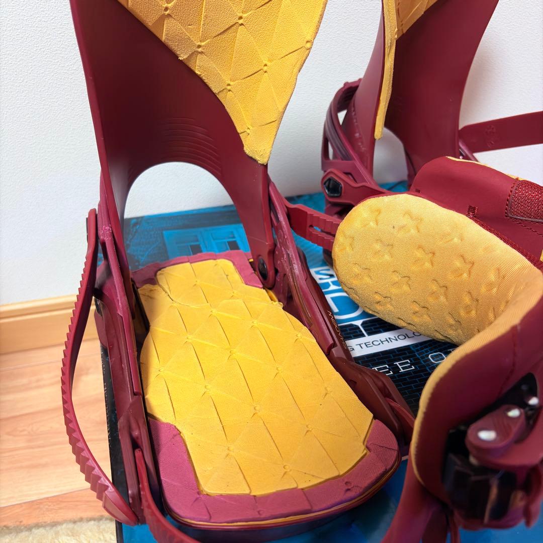 Salomon Shadow ビンディング レッド/イエロー