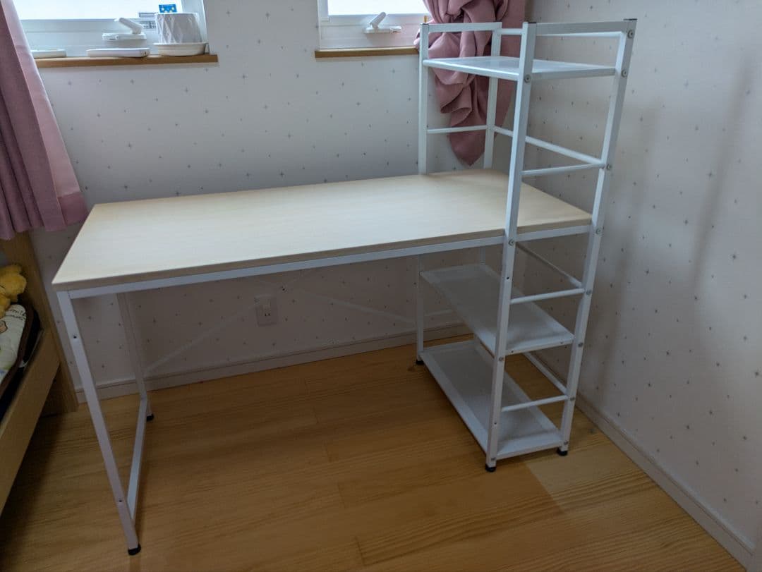 ホワイト パソコンデスク 棚付き