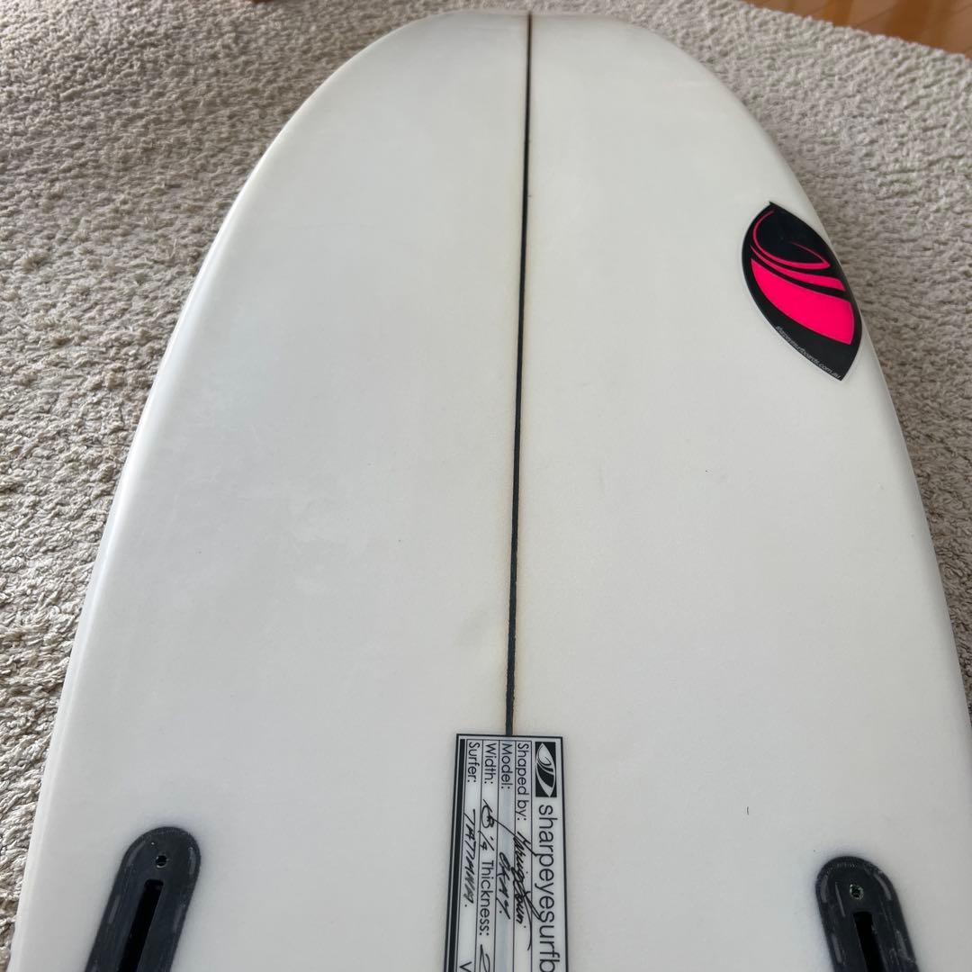 シャープアイOKAY 5’7 タティアナ・ウェストン・ウェブ使用ボード