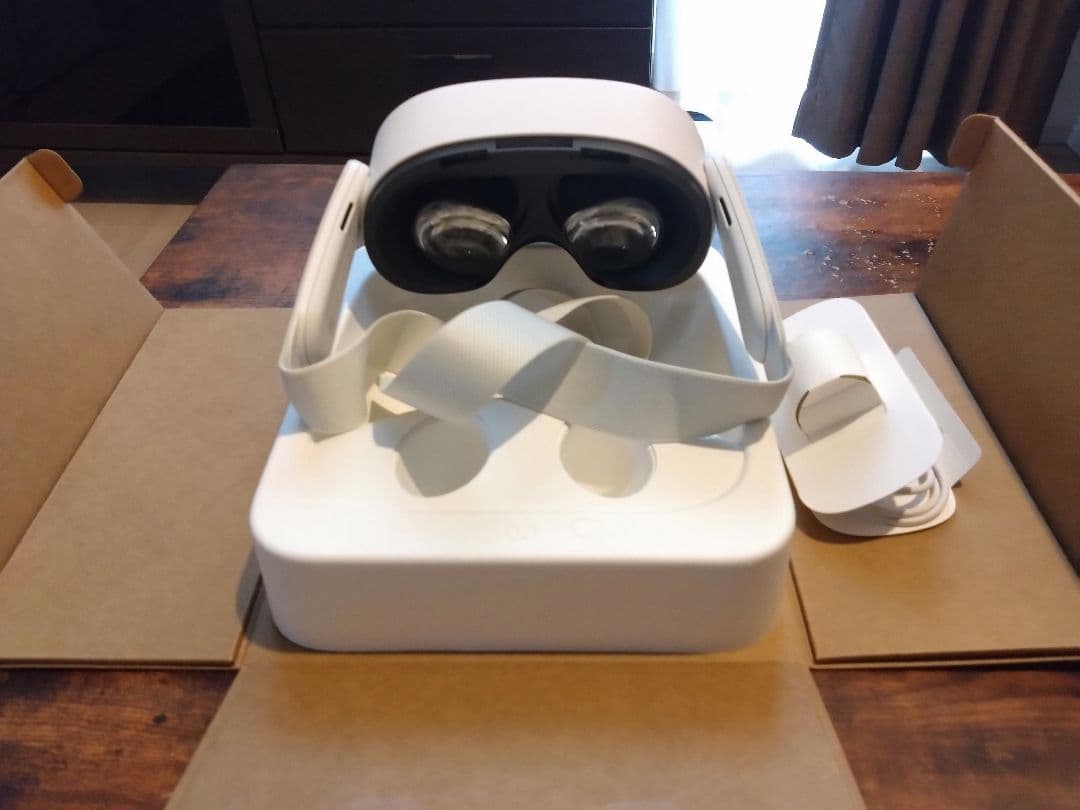 Quest３S（128GB）　VRヘッドセット （ほぼ未使用）