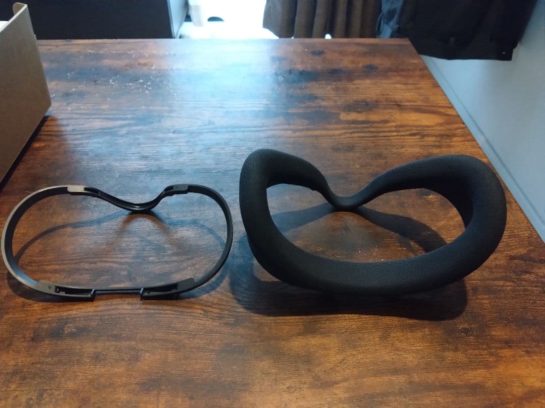 Quest３S（128GB）　VRヘッドセット （ほぼ未使用）