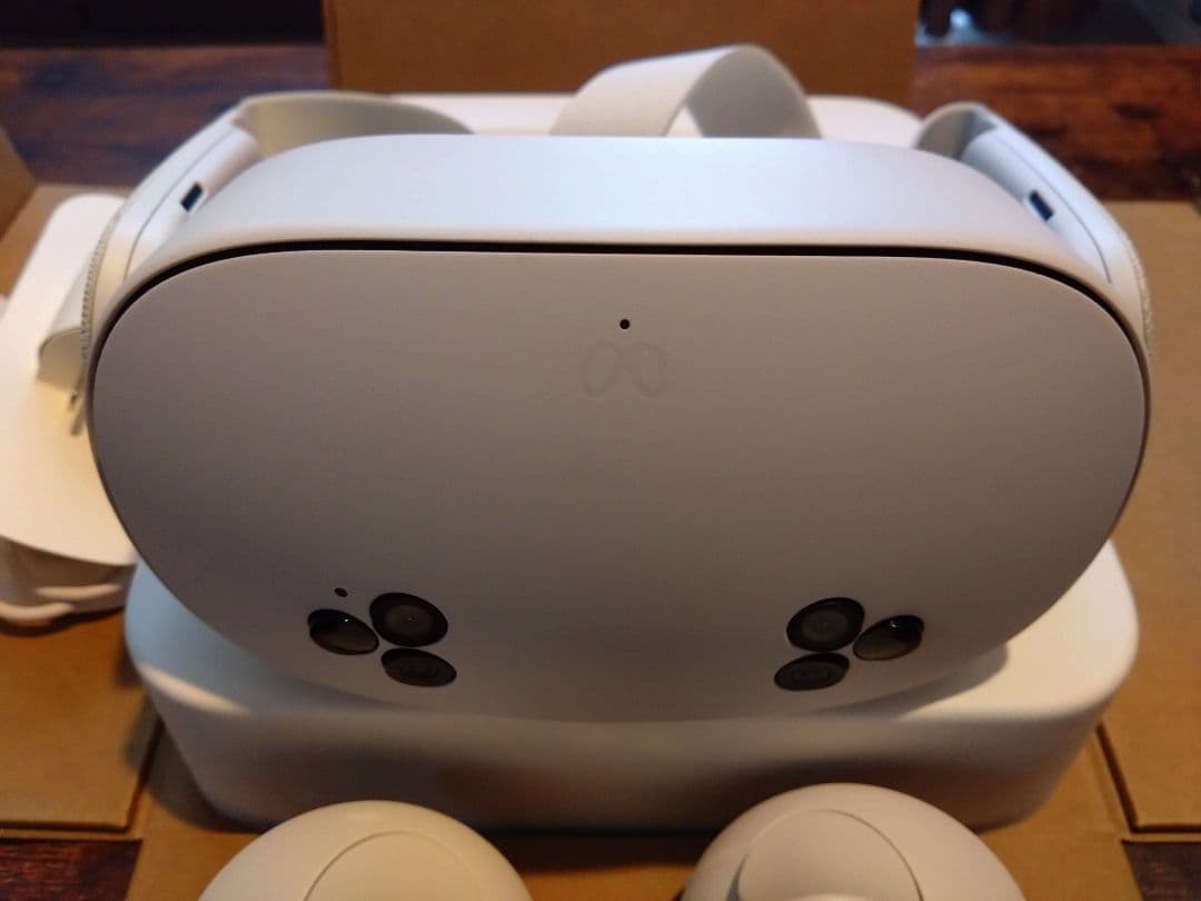 Quest３S（128GB）　VRヘッドセット （ほぼ未使用）