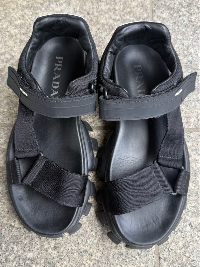 PRADA Cloudbust Thunder ブラックサンダル