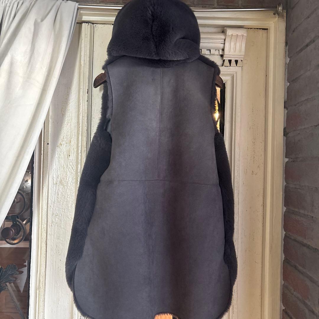 maried or フェイク　ファーベスト　フード　グレー