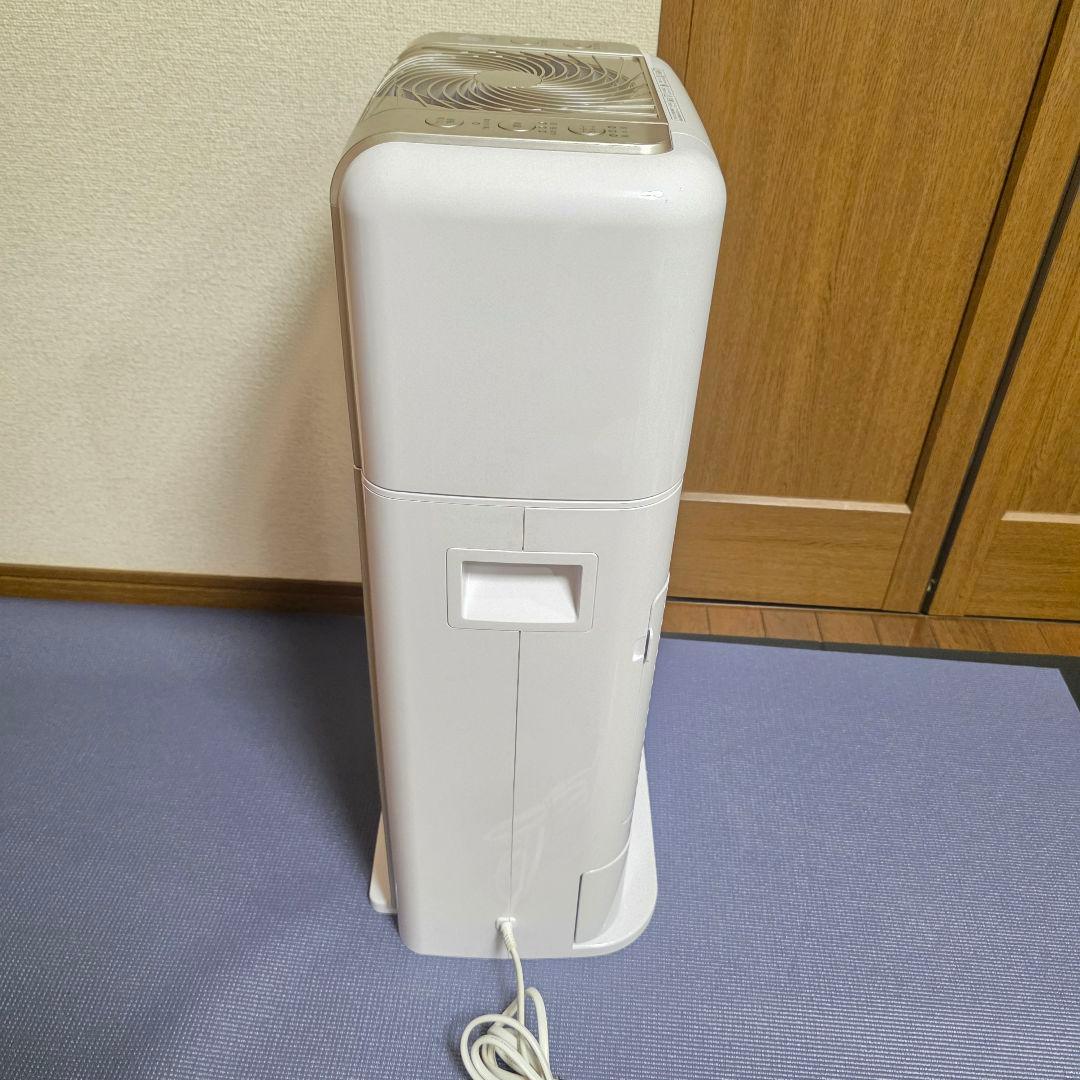 【32】アイリスオーヤマ　衣類乾燥機　除湿機　 2022年製【匿名配送】