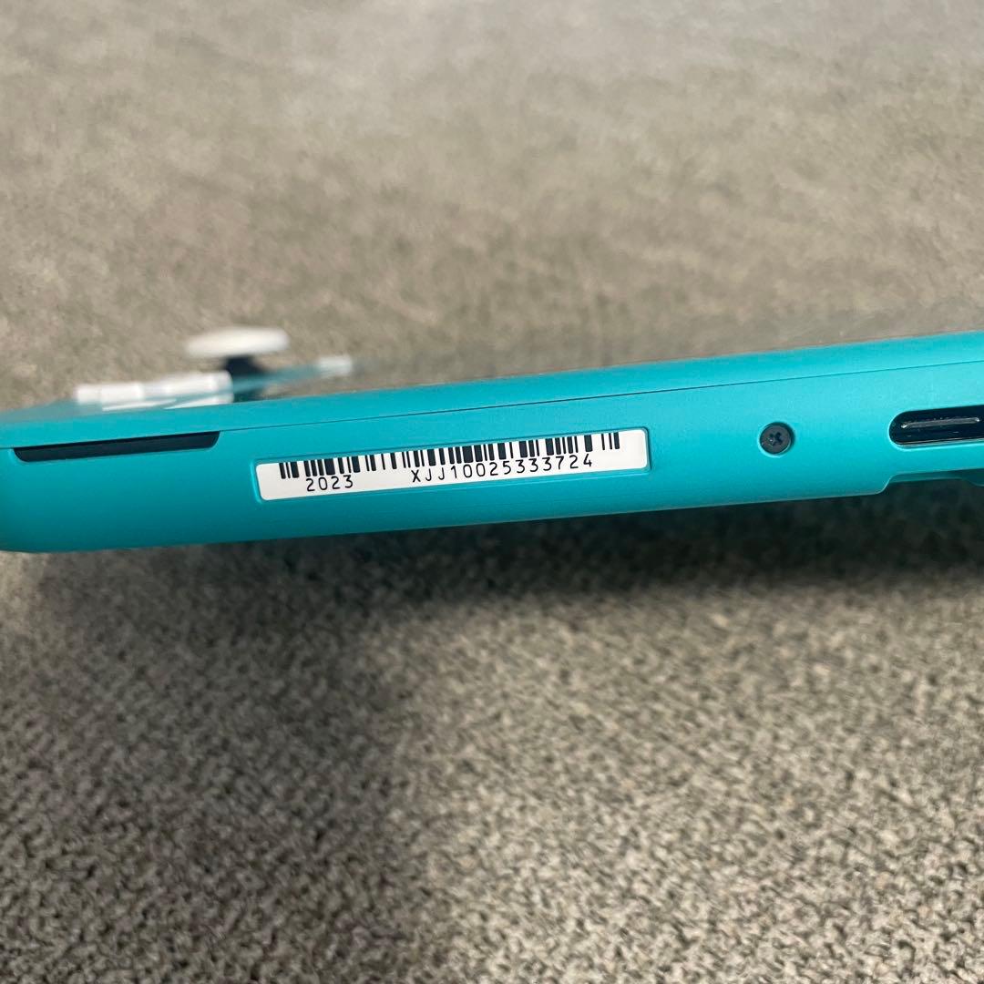 Switch Lite まめきち&つぶきちアロハ柄　2023年