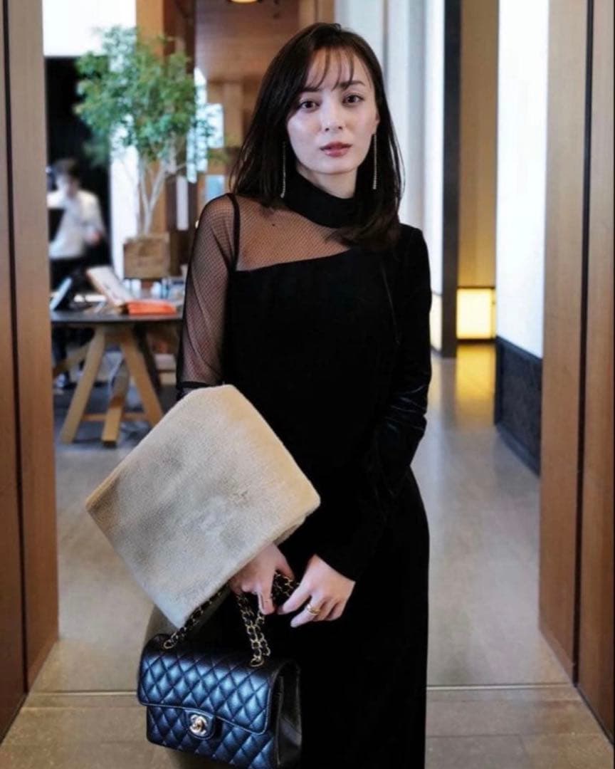 【anuans】シアーコンビタイトワンピース