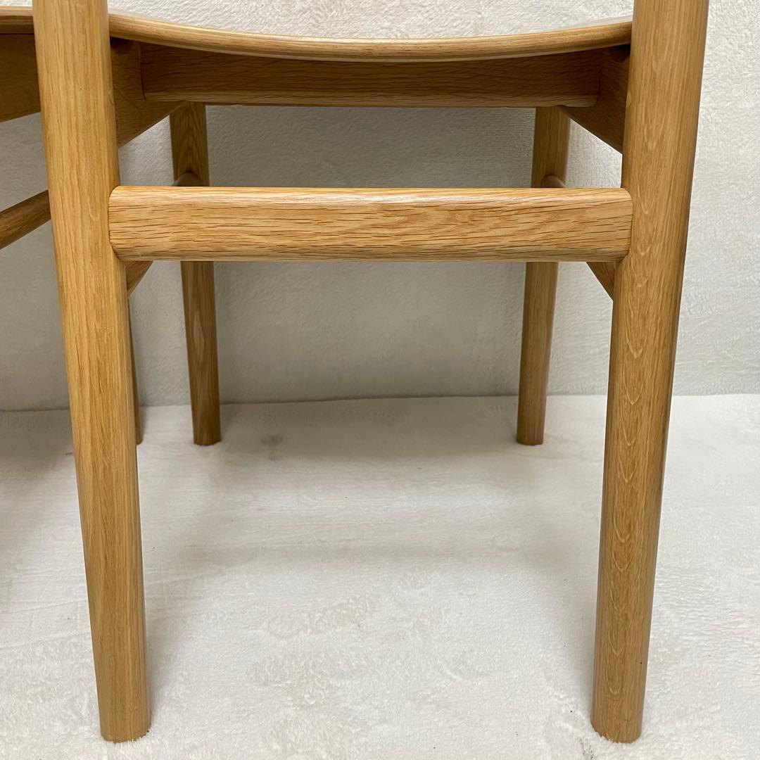 ①無印良品　ラウンドチェア