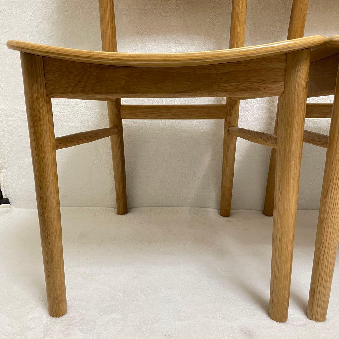 ①無印良品　ラウンドチェア