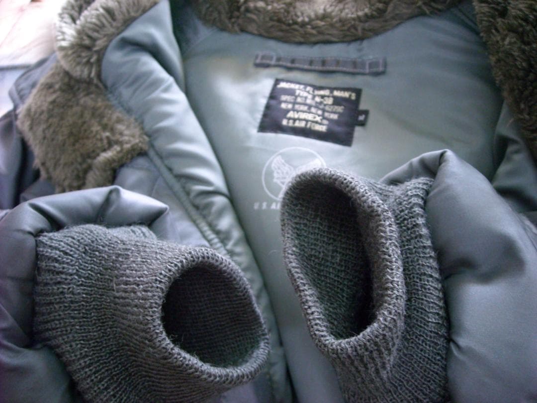 N-3B冬最強良品☆XL☆AVIREX/VINTAGE☆へイルメリーマガジン掲載