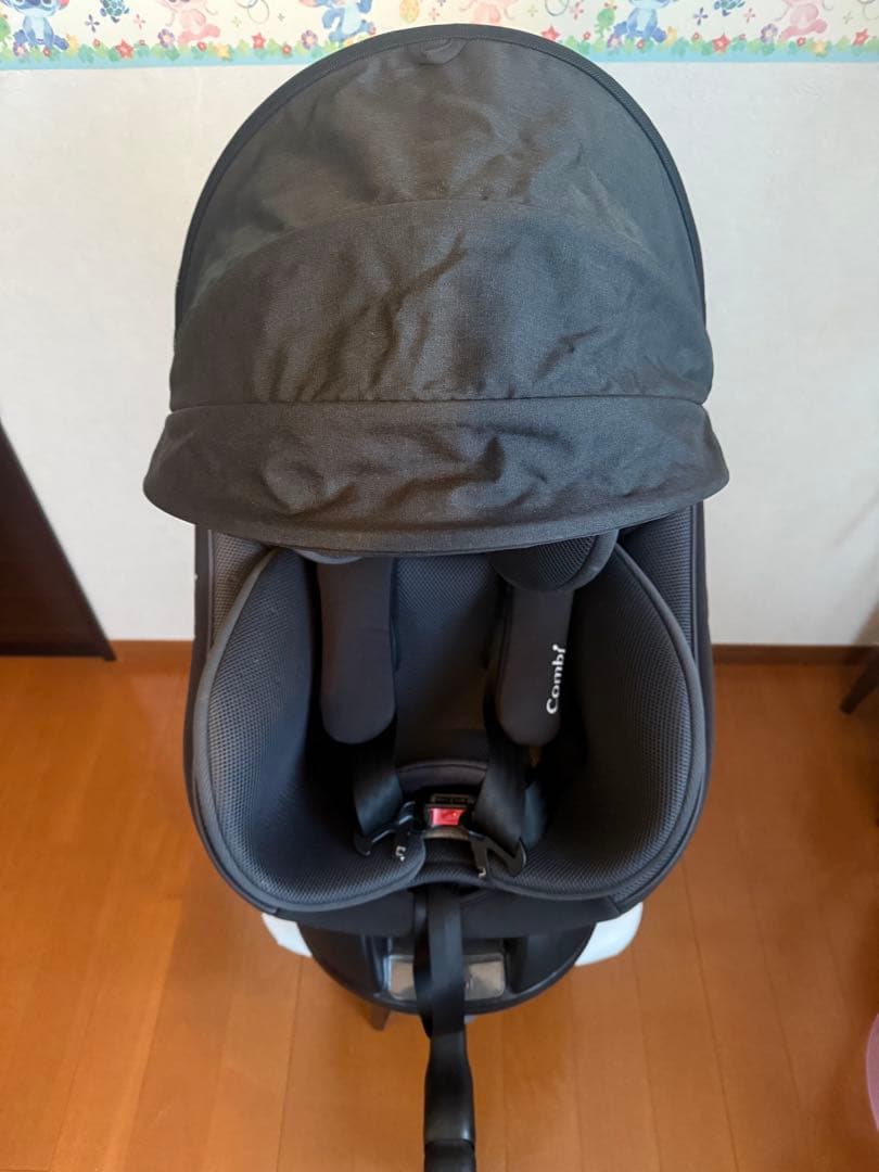 コンビ クルムーヴ コンパクトエッグショックチャイルドシート 回転式 コンパクト