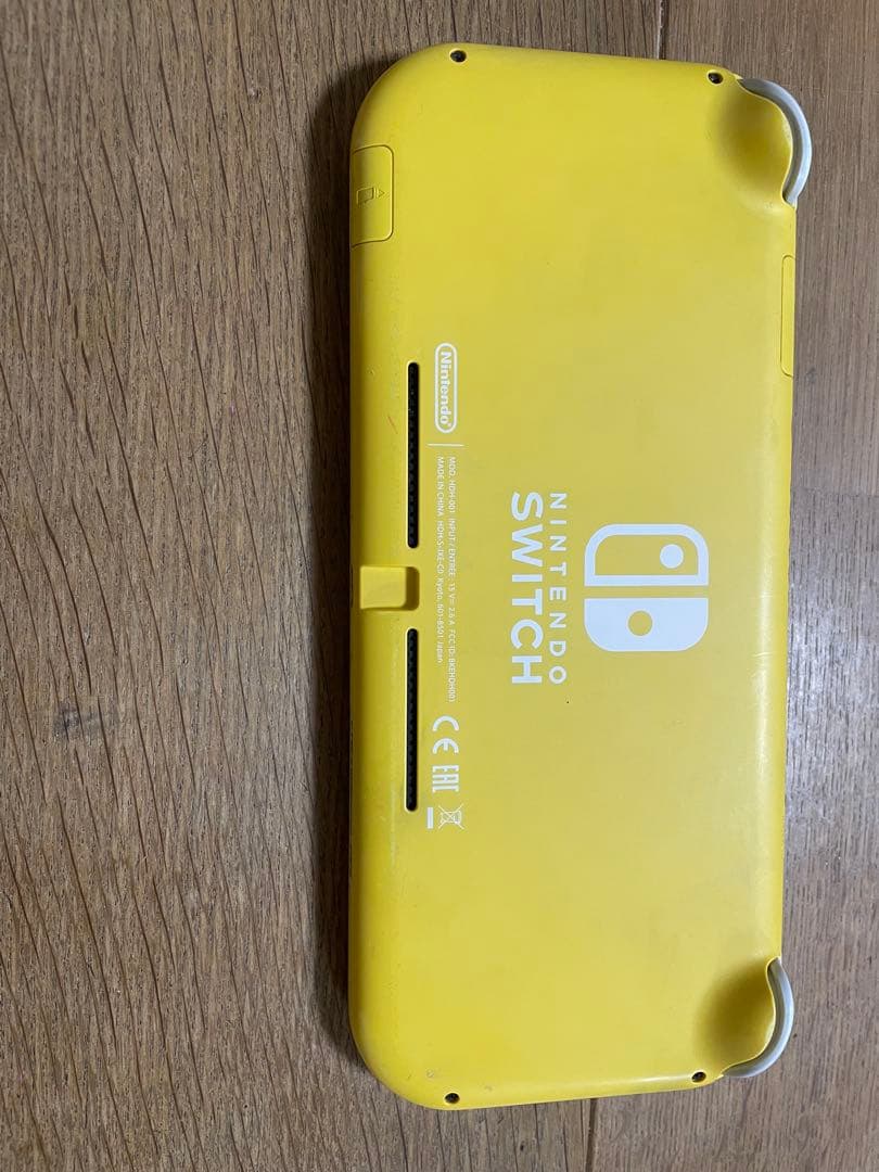 Nintendo Switch Lite イエロー　故障あり