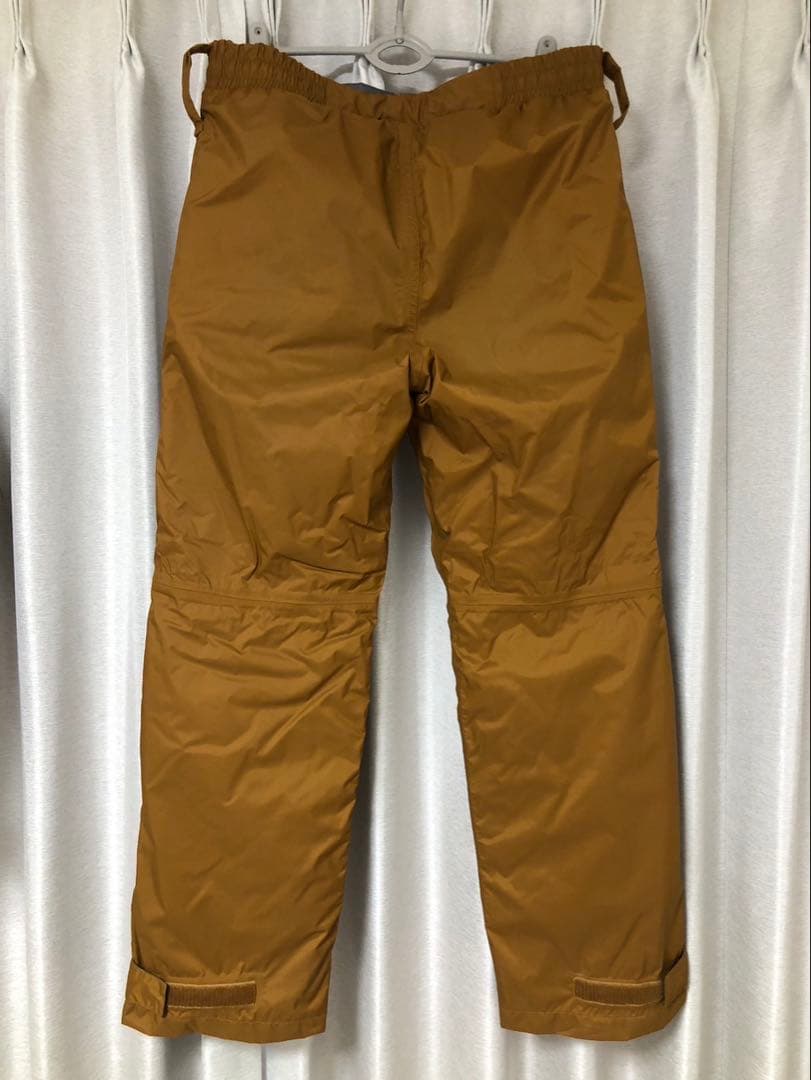 ダイワ　ウインタースーツ上下セットＭ