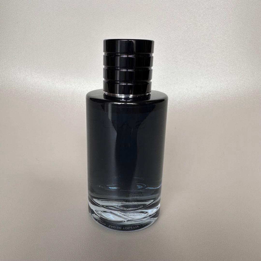 Dior Sauvage ソヴァージュ　オードゥトワレ　100mL
