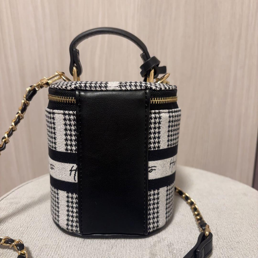 ハーリップトゥ ミニバニティ ホリデー