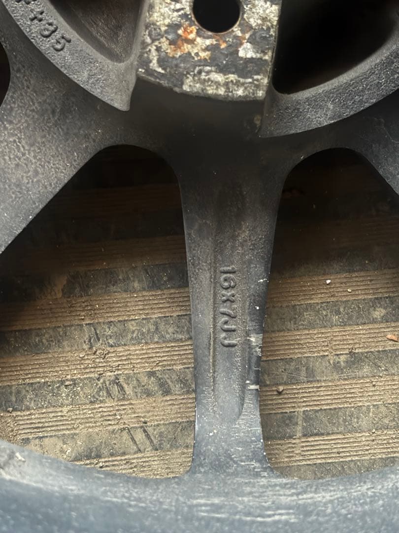 トヨタ 10スポークホイール 195/50R16