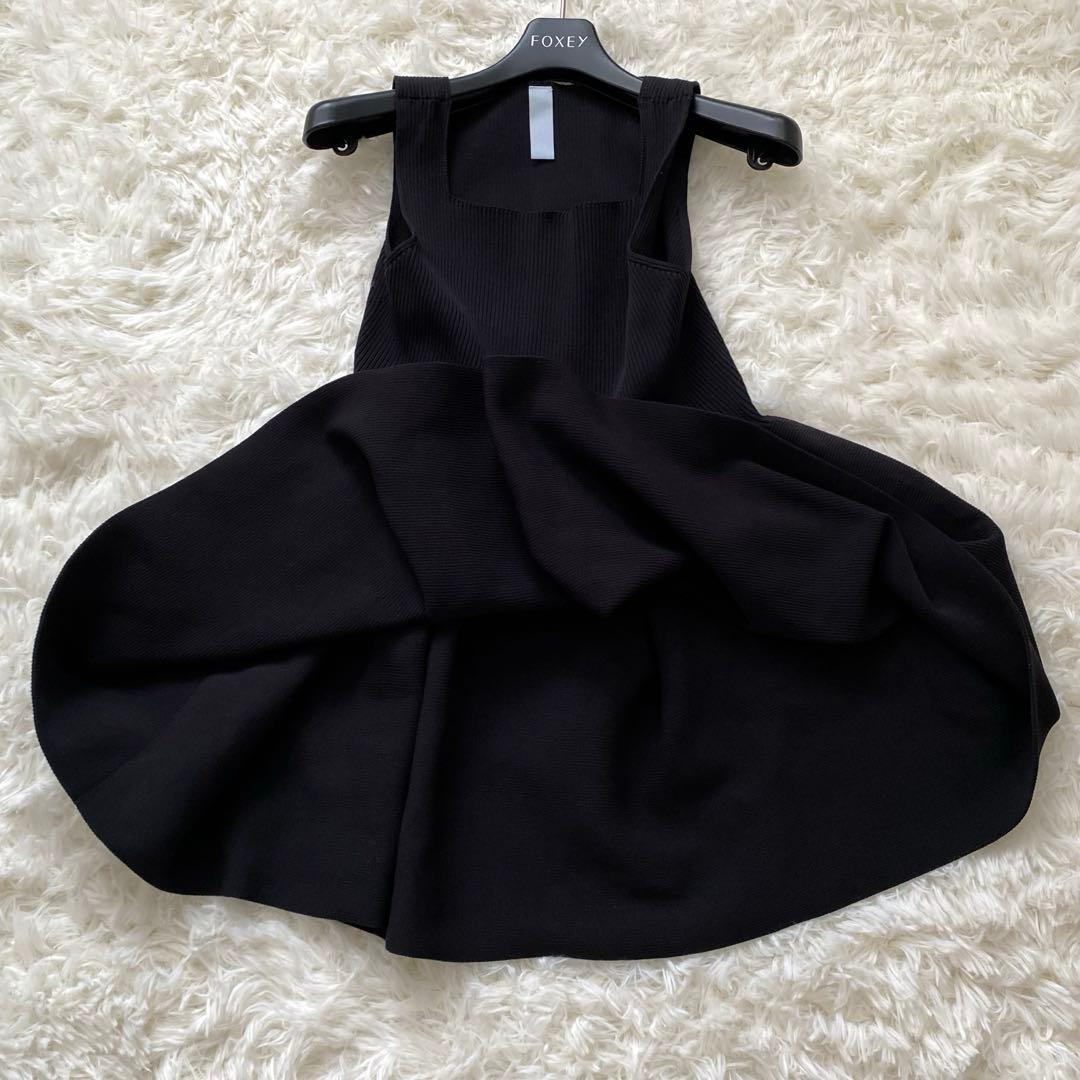 【希少】CFCL チュニック　スクエアネック　フレア　ノースリーブ　ブラック