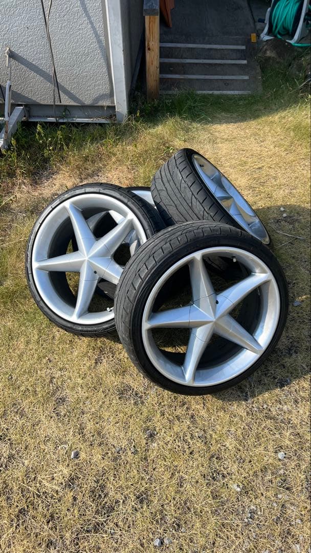 T*N様 デコルサ　ポラリス　18インチ　7.5J