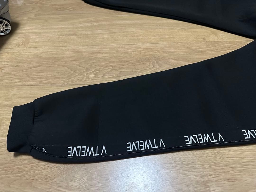 Vtwelve ヴィトゥエルブ ゴルフウェア カジュアルパンツ ブラック