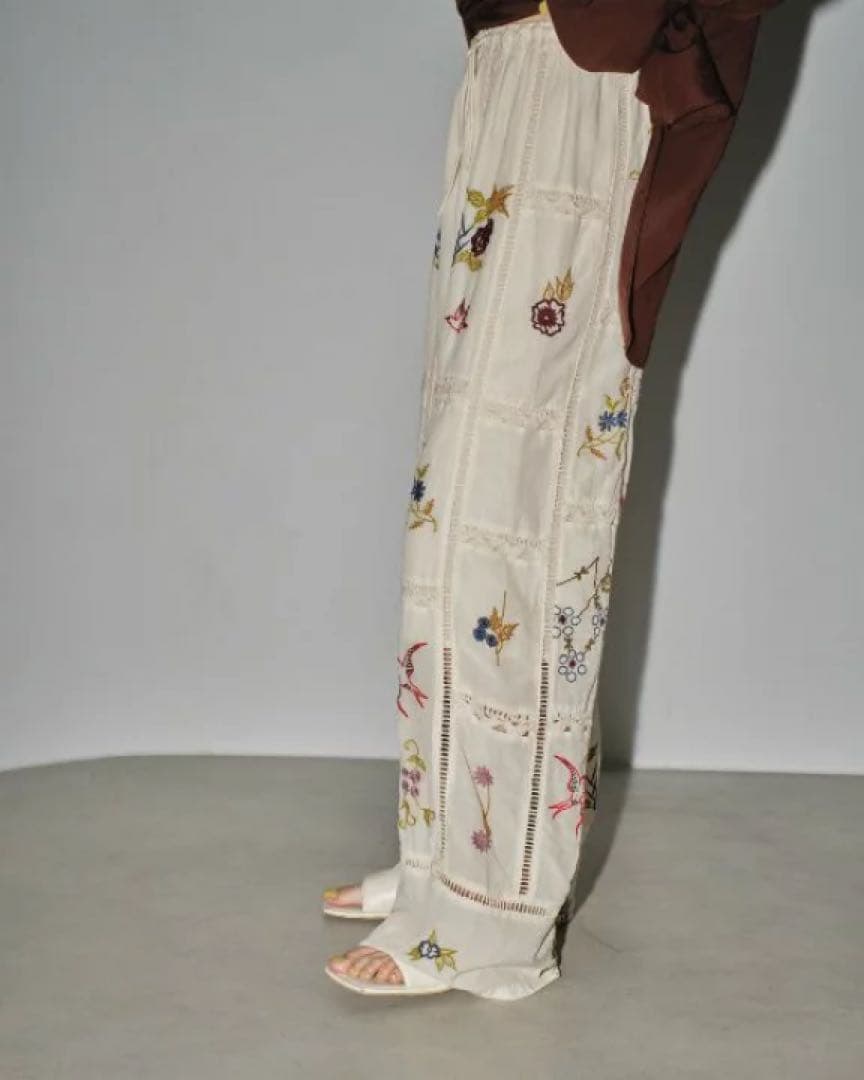 tomo　Embroidery Patchwork Trousers