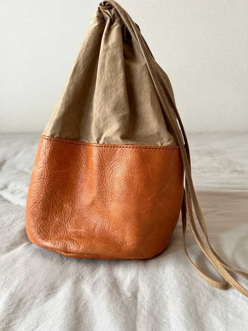 arts&science　アーツアンドサイエンスレザー　巾着