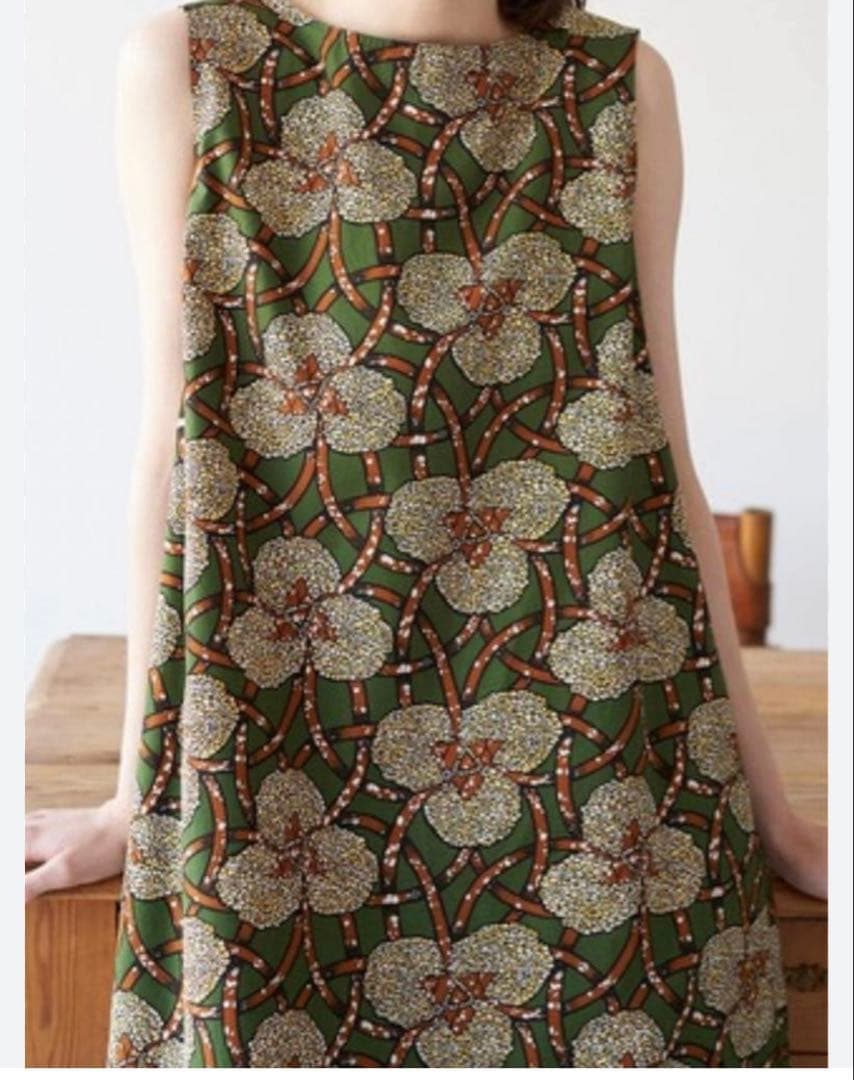 美品　LE GLAZIK（ル グラジック）　総柄　ロングワンピース